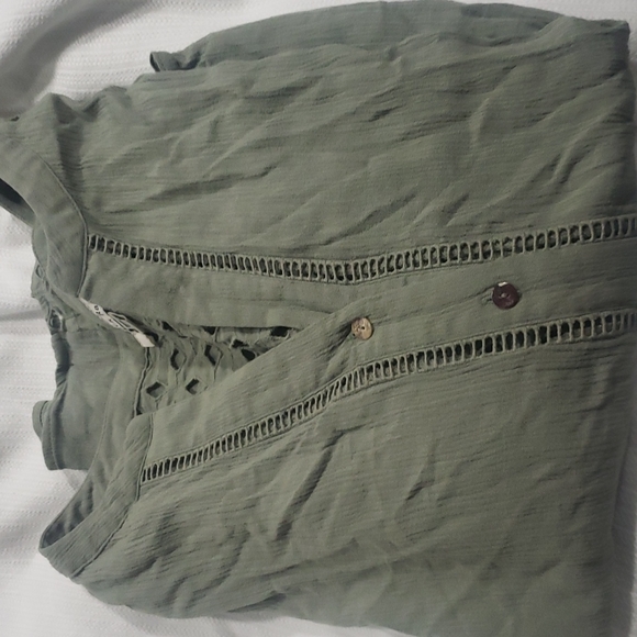 Top - Picture 10 of 10